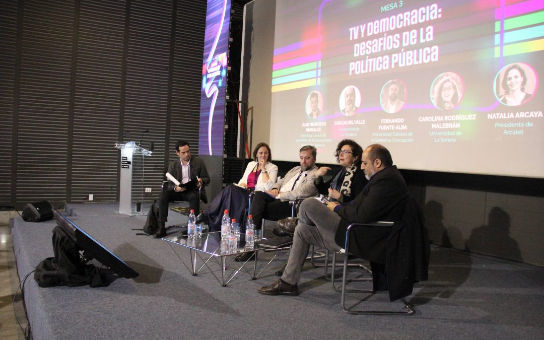 Seminario “La TV y sus Desafíos”: Mesa “TV y Democracia: Desafíos de la política pública”